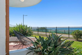 Paros on the Beach - Absolute Waterfront Living
